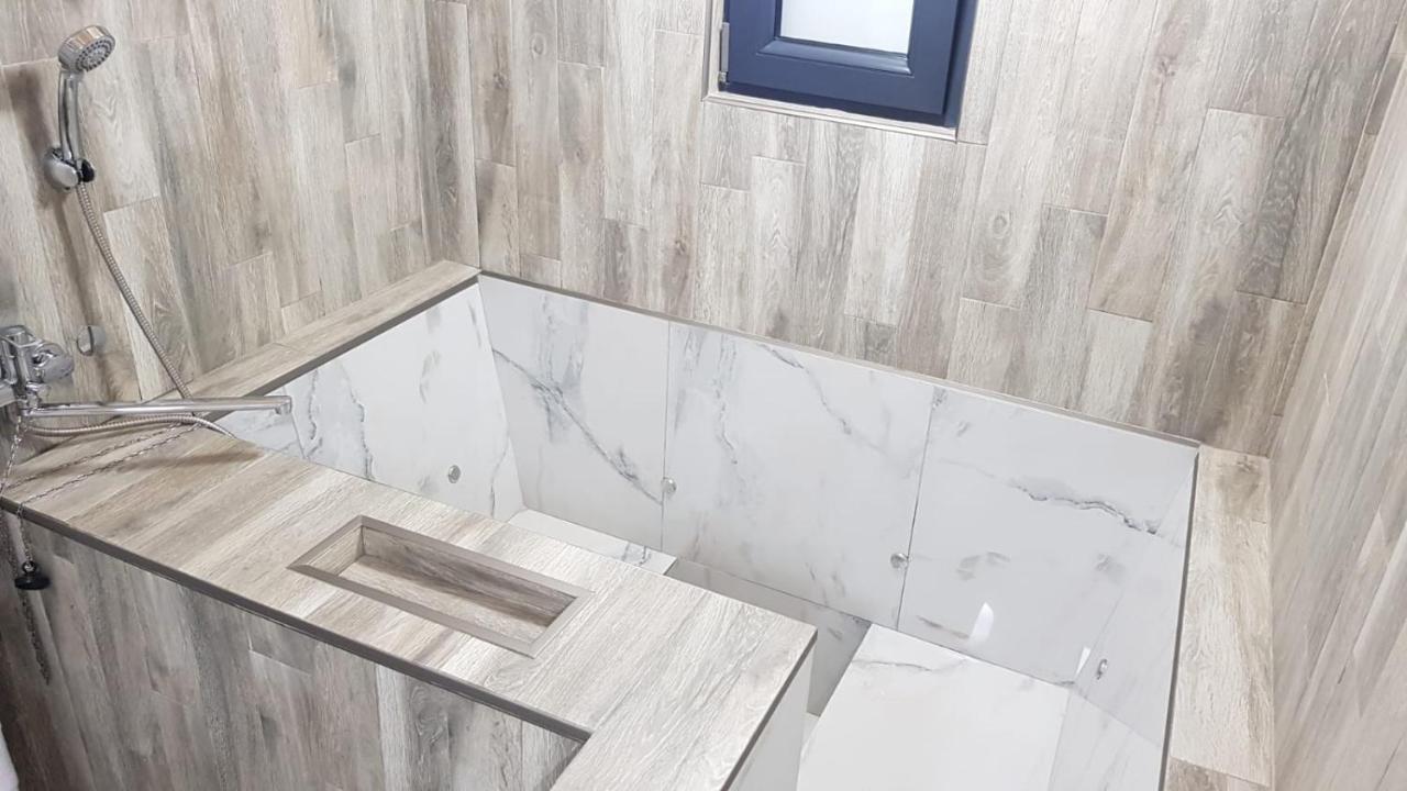 Mini Pool Rooms - Ultracentral - Piscina Cu Hidromasaj オラデア エクステリア 写真