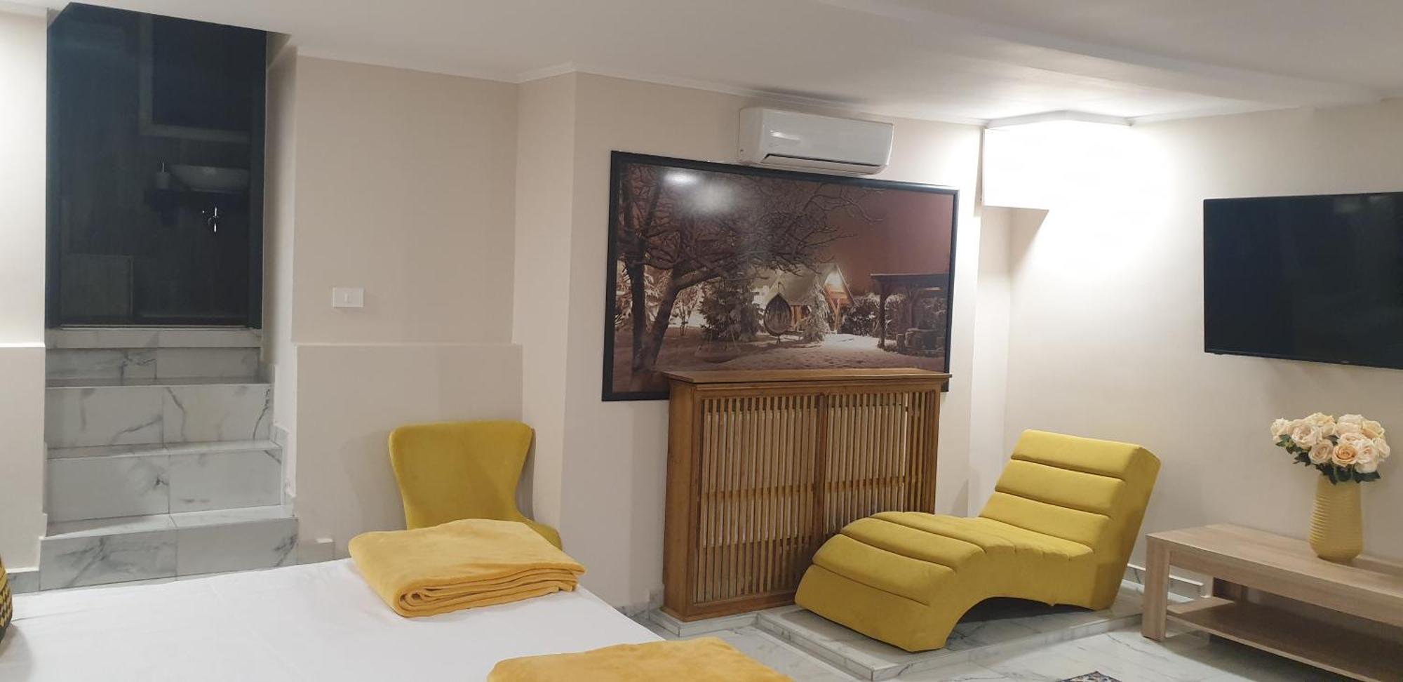 Mini Pool Rooms - Ultracentral - Piscina Cu Hidromasaj オラデア エクステリア 写真